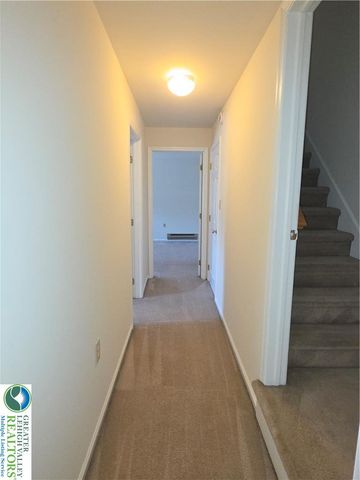 822 Main Street 2 upstairs, Bethlehem City, PA 18018