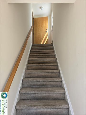 822 Main Street 2 upstairs, Bethlehem City, PA 18018