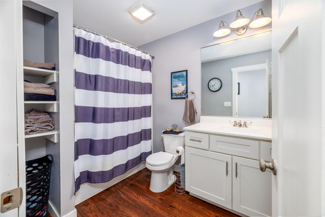 6795 S Whispering Woods, Demotte, IN 46310