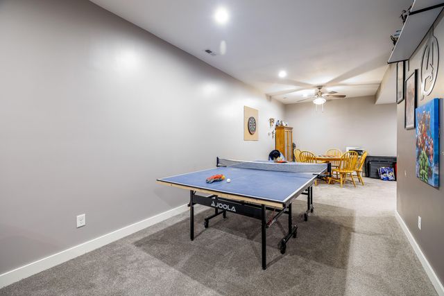 6795 S Whispering Woods, Demotte, IN 46310