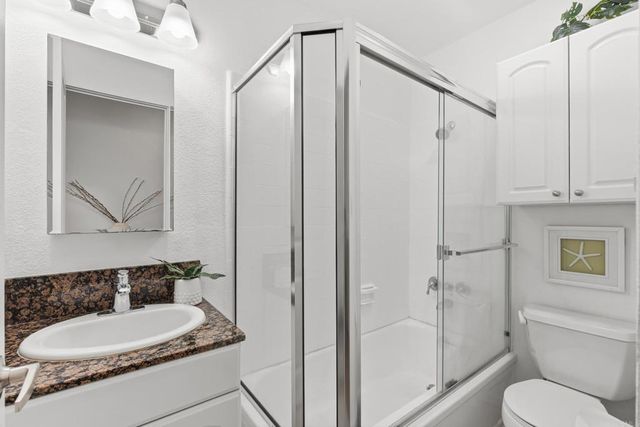 1021 Scott Street 122, San Diego, CA 92106