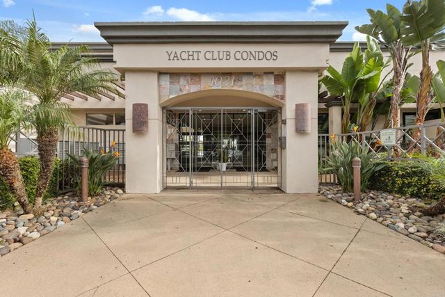 1021 Scott Street 122, San Diego, CA 92106