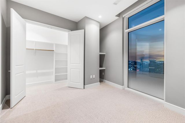 4521 San Felipe Street 2601, Houston, TX 77027