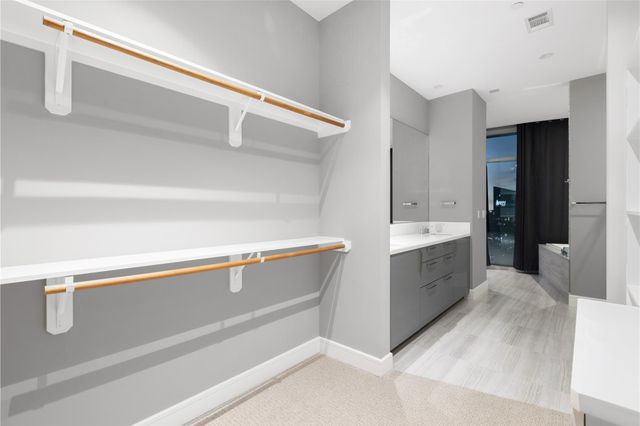 4521 San Felipe Street 2601, Houston, TX 77027