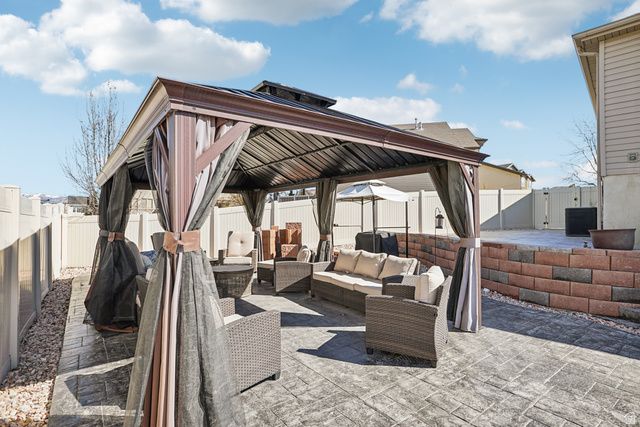 4317 S 3350 W, West Haven, UT 84401