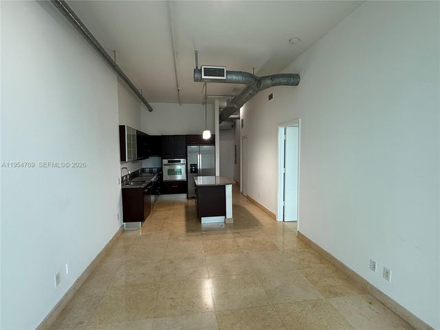 3029 NE 188th Street 319, Aventura, FL 33180