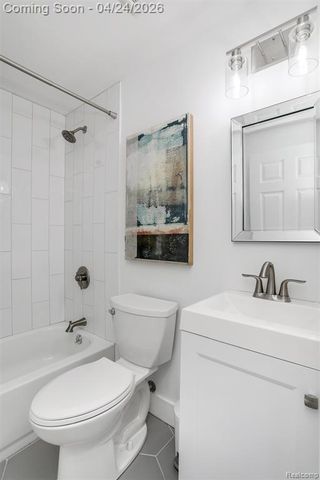 1177 W Marshall Street, Ferndale, MI 48220