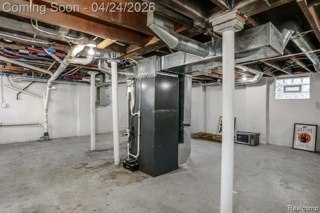 1177 W Marshall Street, Ferndale, MI 48220