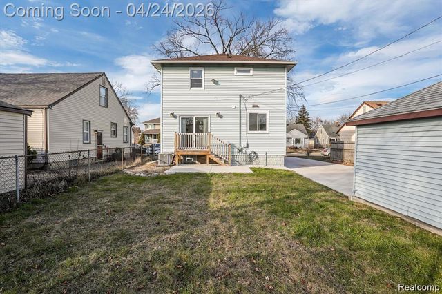 1177 W Marshall Street, Ferndale, MI 48220