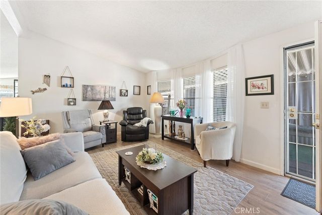 530 W Devonshire Avenue 23, Hemet, CA 92543