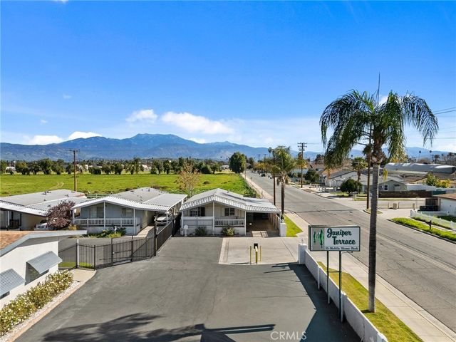 530 W Devonshire Avenue 23, Hemet, CA 92543