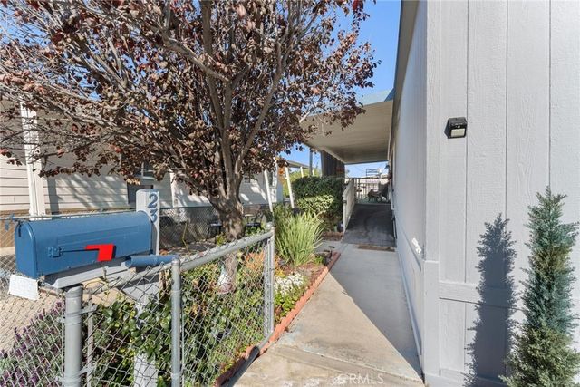 530 W Devonshire Avenue 23, Hemet, CA 92543