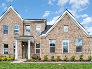 464 Tomlinson Pointe Dr, Mount Juliet, TN 37122