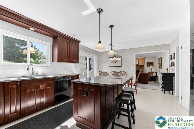 3920 Danberry Drive, Easton, PA 18045