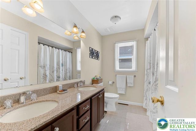3920 Danberry Drive, Easton, PA 18045