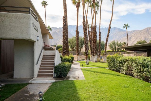 2825 N Los Felices 205, Palm Springs, CA 92262