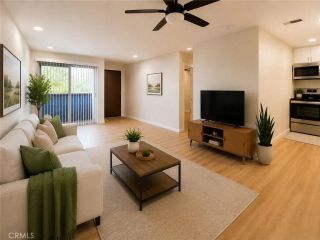 2825 N Los Felices 205, Palm Springs, CA 92262