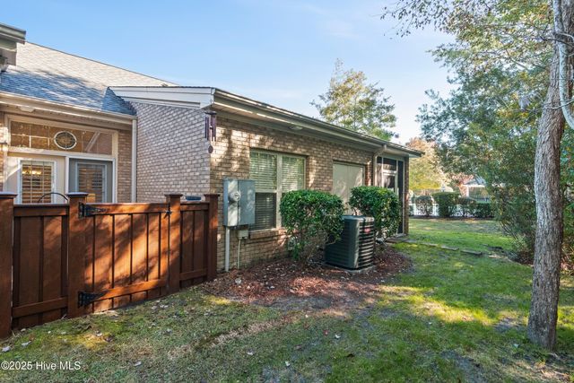 1137 Island Cove, Wilmington, NC 28412