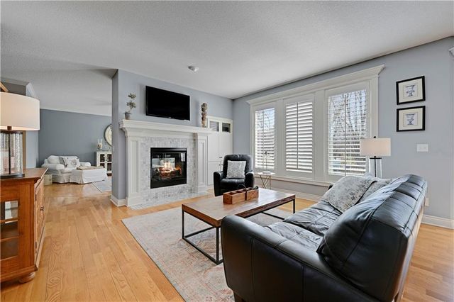 12711 W 123rd Terrace, Overland Park, KS 66213