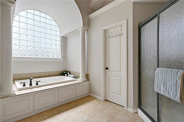 12711 W 123rd Terrace, Overland Park, KS 66213