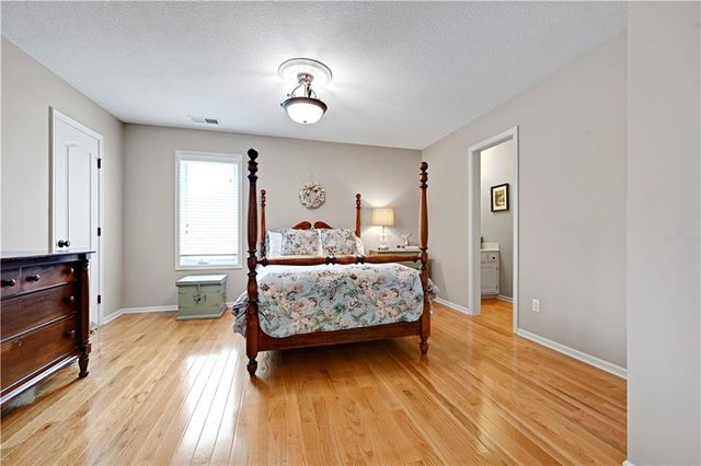 12711 W 123rd Terrace, Overland Park, KS 66213