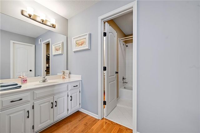 12711 W 123rd Terrace, Overland Park, KS 66213