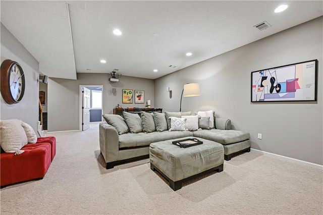 12711 W 123rd Terrace, Overland Park, KS 66213