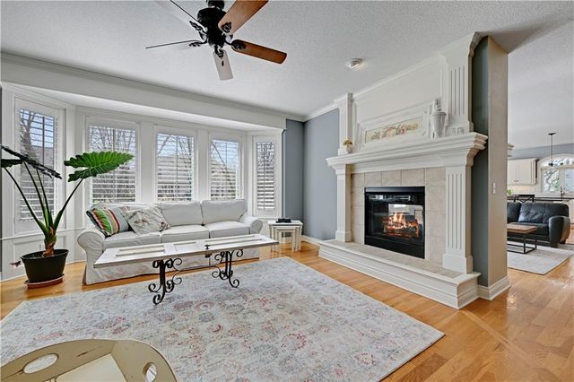 12711 W 123rd Terrace, Overland Park, KS 66213