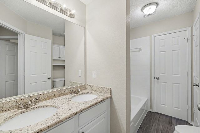 5321 Stillwater Drive, Fort Worth, TX 76137