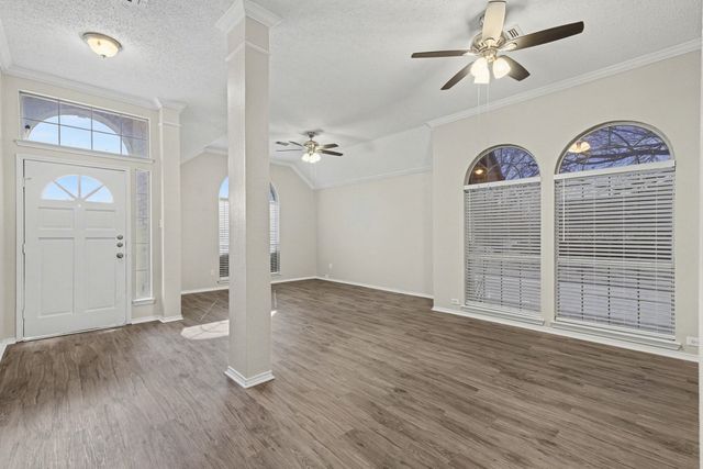 5321 Stillwater Drive, Fort Worth, TX 76137