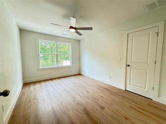 13 Salisbury Drive, Bella Vista, AR 72714