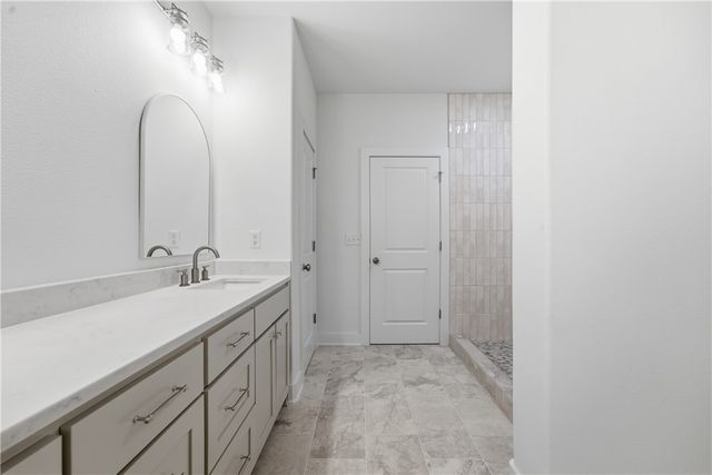 13 Salisbury Drive, Bella Vista, AR 72714
