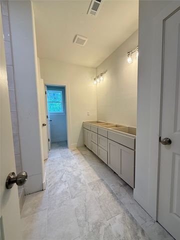 13 Salisbury Drive, Bella Vista, AR 72714