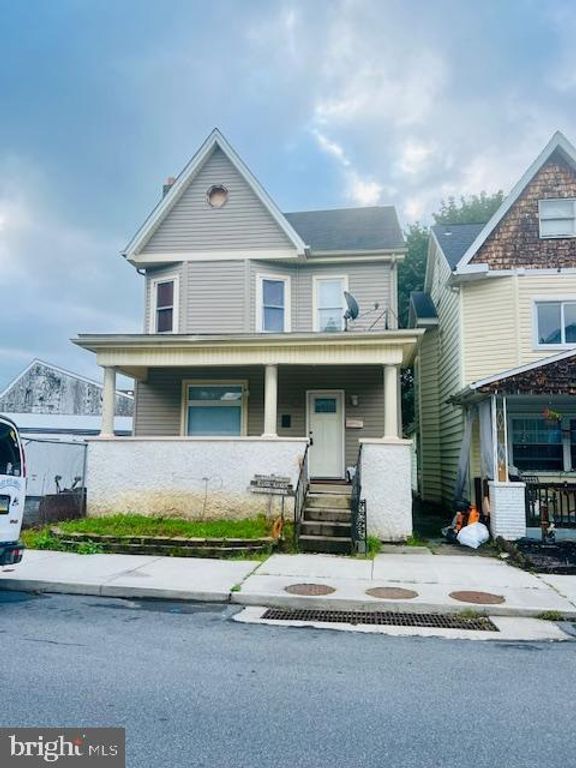 409 BEECH AVE, Altoona, PA 16601