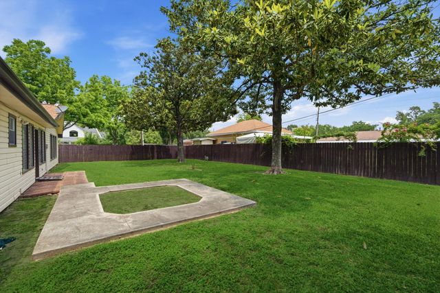 302 Village Drive, Sugar Land, TX 77498