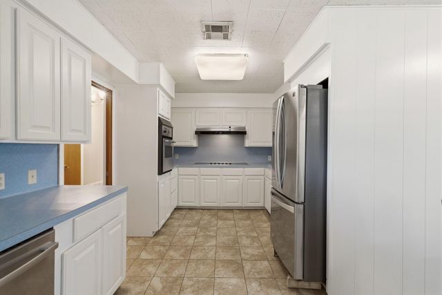 302 Village Drive, Sugar Land, TX 77498