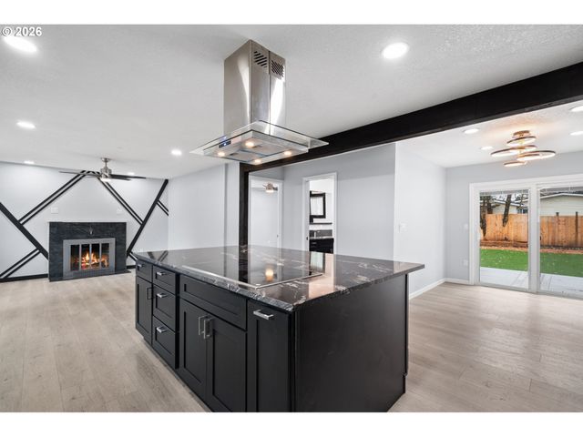 6640 Se 66TH Ave, Portland, OR 97206