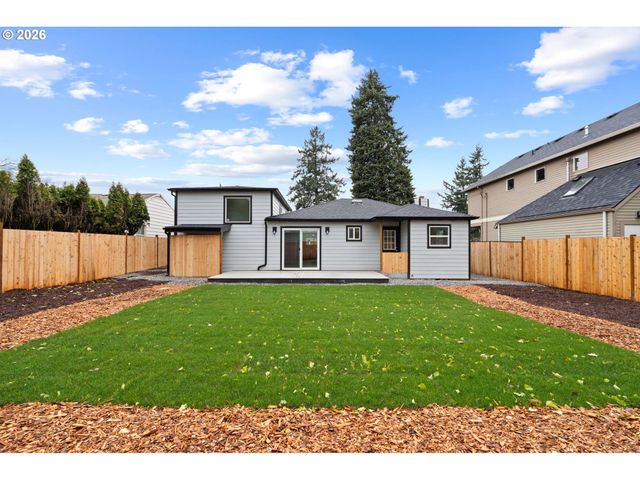 6640 Se 66TH Ave, Portland, OR 97206