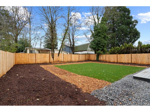 6640 Se 66TH Ave, Portland, OR 97206