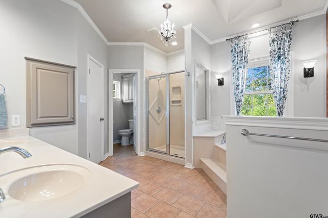 2411 Old Bullard Rd, Tyler, TX 75701