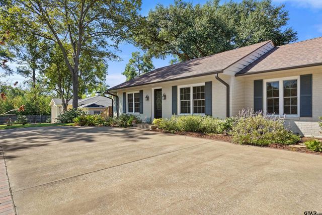 2411 Old Bullard Rd, Tyler, TX 75701