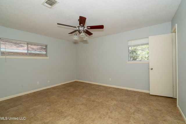 116 Edmund Drive, Long Beach, MS 39560