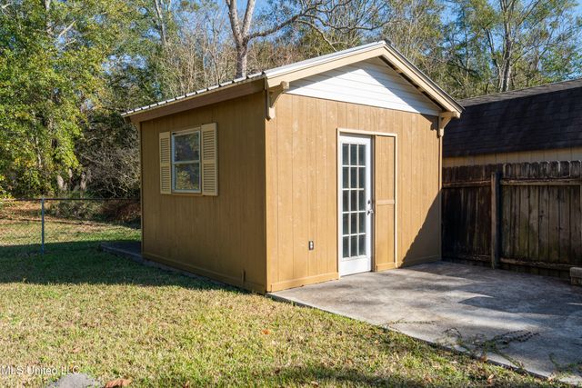 116 Edmund Drive, Long Beach, MS 39560