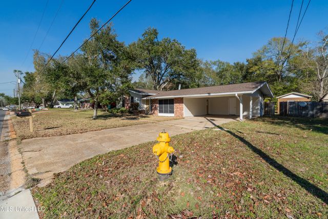 116 Edmund Drive, Long Beach, MS 39560