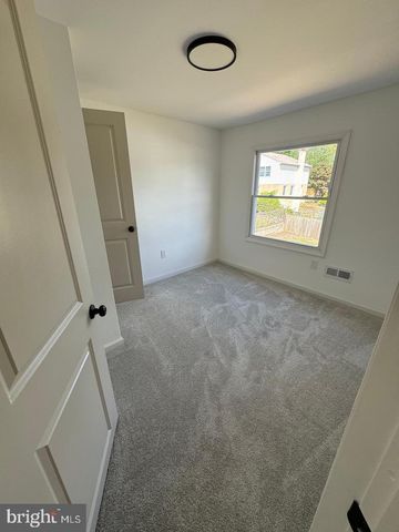 668 ELMWOOD AVE, Feasterville Trevose, PA 19053
