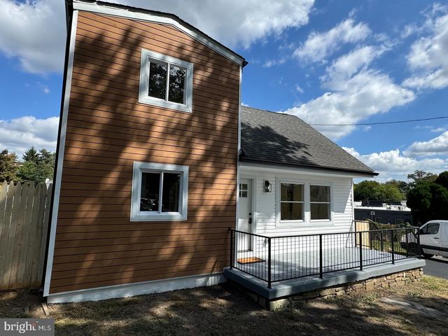 668 ELMWOOD AVE, Feasterville Trevose, PA 19053
