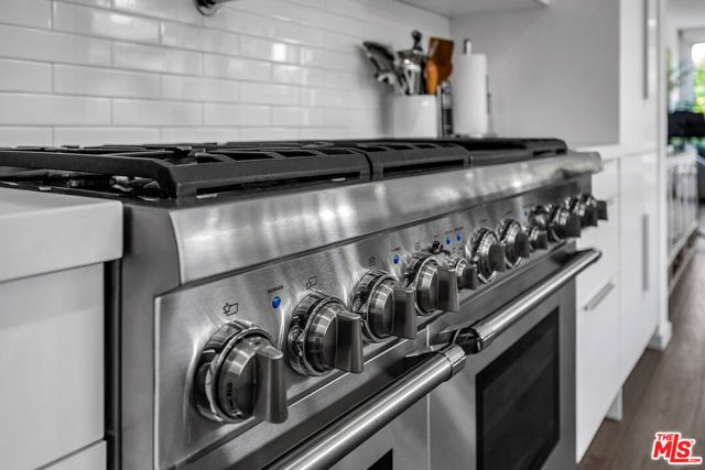 718 Marine Street, Santa Monica, CA 90405