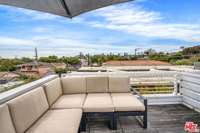 718 Marine Street, Santa Monica, CA 90405