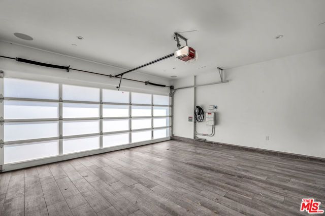 718 Marine Street, Santa Monica, CA 90405