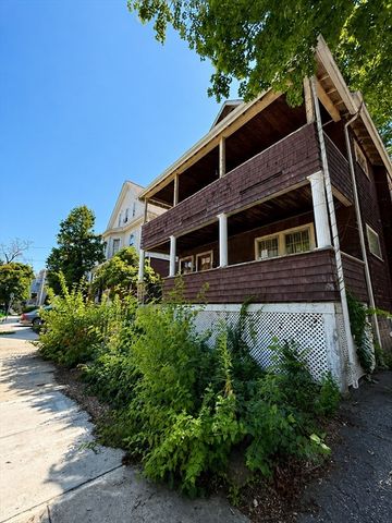 84 Orchard St, Medford, MA 02155